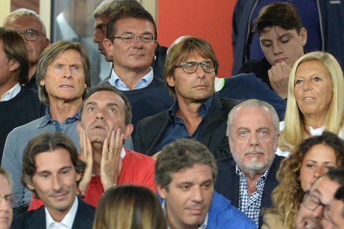 Vicini allo stadio, ma lontani sulla vicenda stadio: Luigi de Magistris e Aurelio De Laurentiis