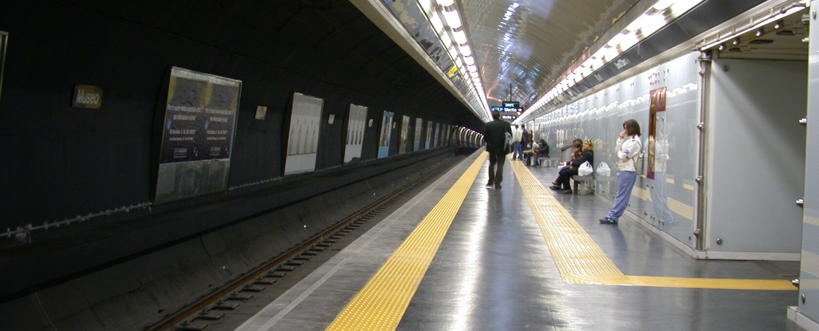 Metro Napoli Linea 1