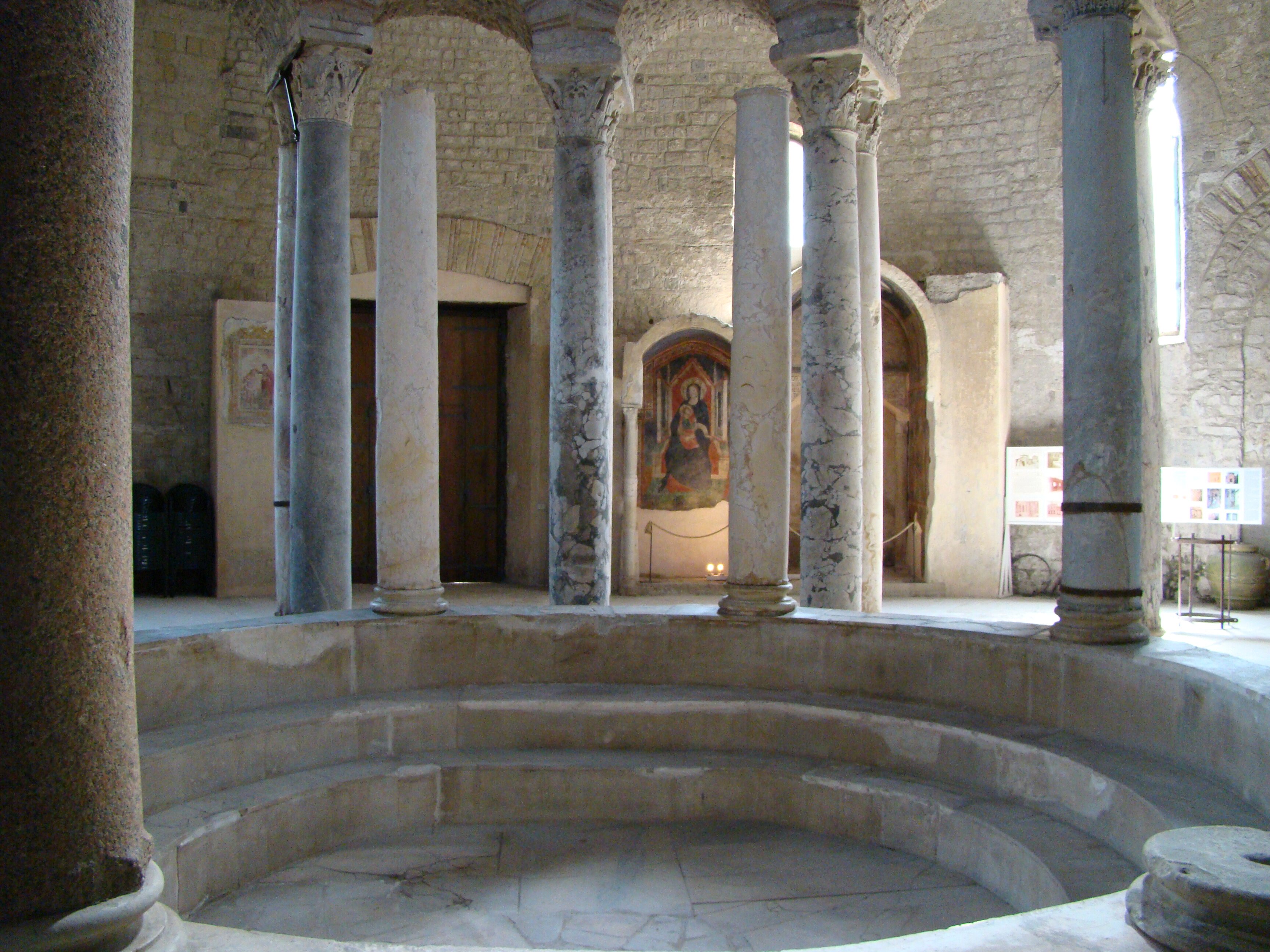 Nocera Superiore: Battistero di Santa Maria Maggiore